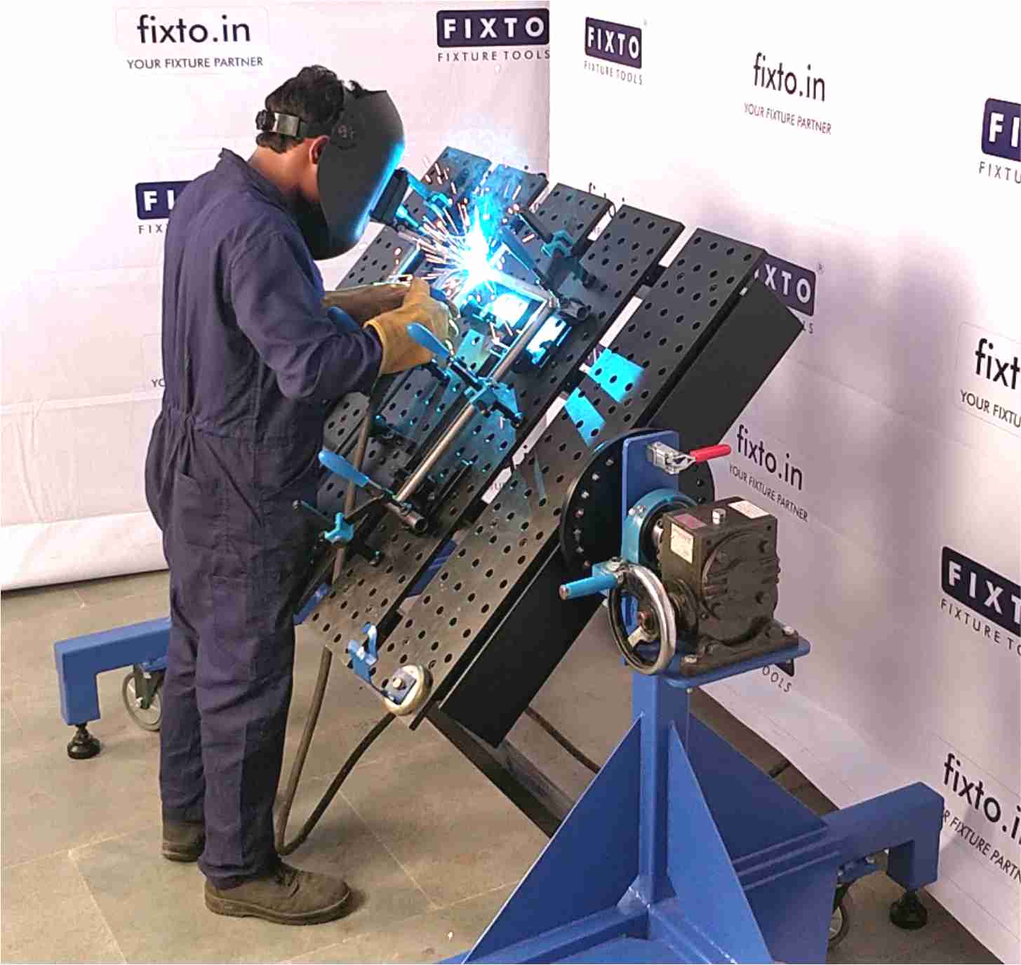 D16 FIXTO  ROTARY POSITIONER